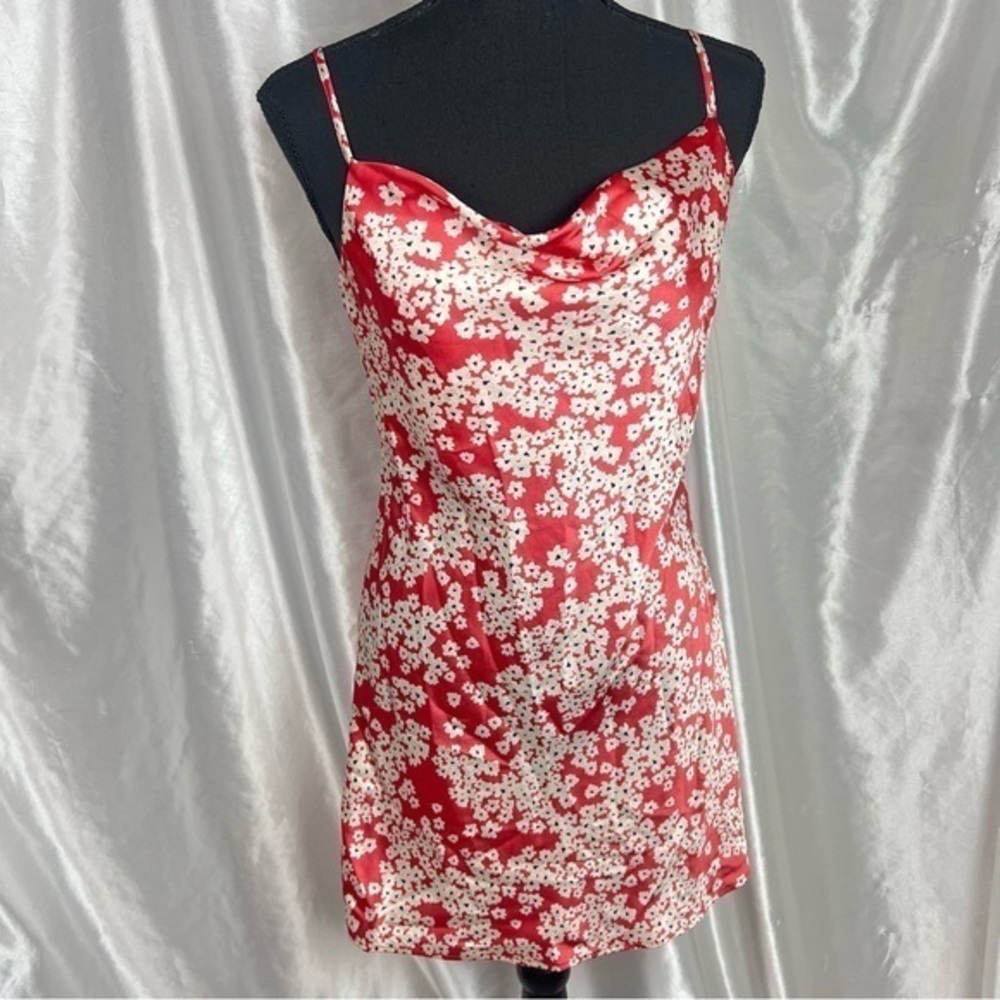 Socialite Red White Floral Cowl Neck Slip Mini Dress XS – Soft Femme Trend